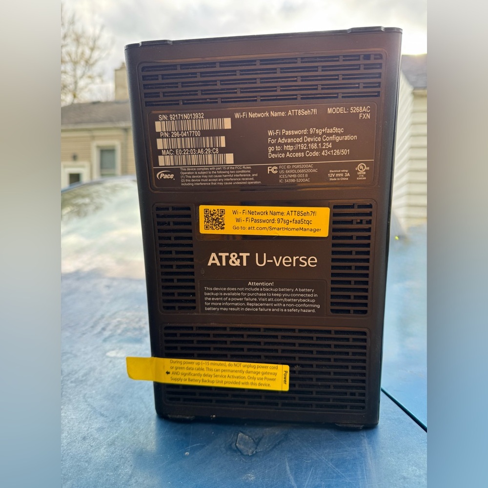 ATT U-Verse Wireless Internet Modem/Router - Picture 3 of 4